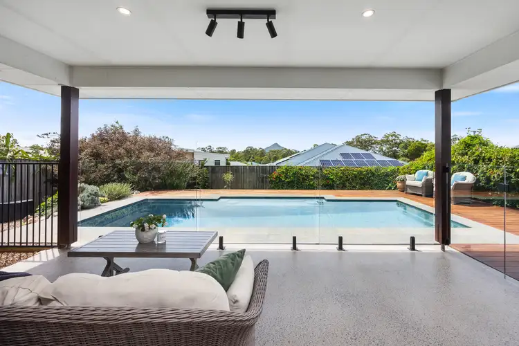 8 Arthur Court, Cooroy QLD 4563