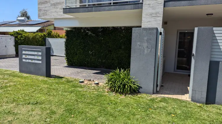 4 Hendra Street