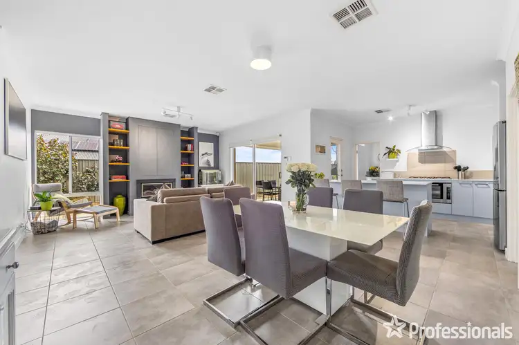 6 Corbridge Avenue, Wellard WA 6170