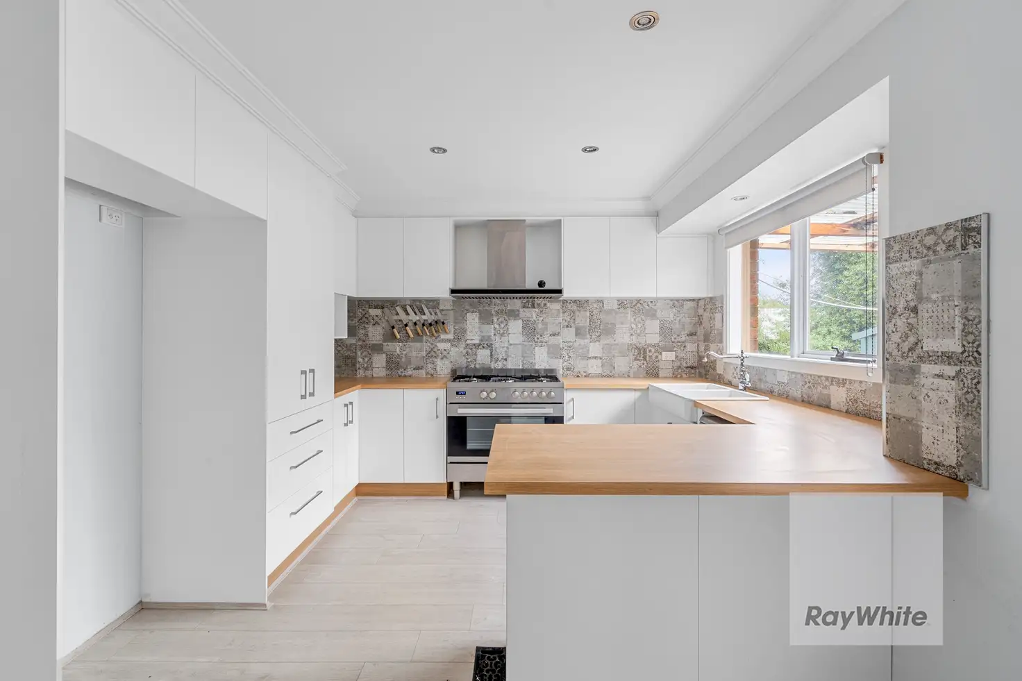 Main view of Homely house listing, 27 Bowman Drive, Mill Park VIC 3082