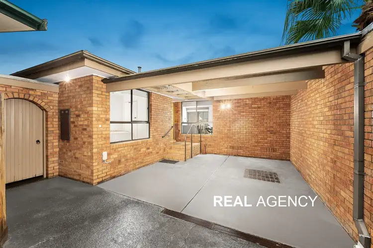 Main view of Homely unit listing, 2/55 Muir Street, Mount Waverley VIC 3149