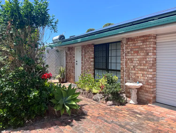 2/18 Pumicestone Place, Golden Beach QLD 4551