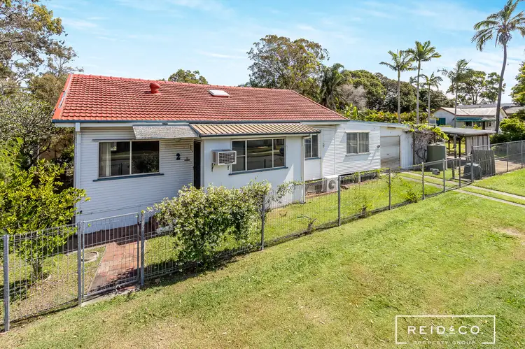 2 Essey Street, Clontarf QLD 4019