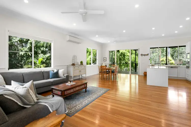 135 Forest Acres Drive, Lake Macdonald QLD 4563