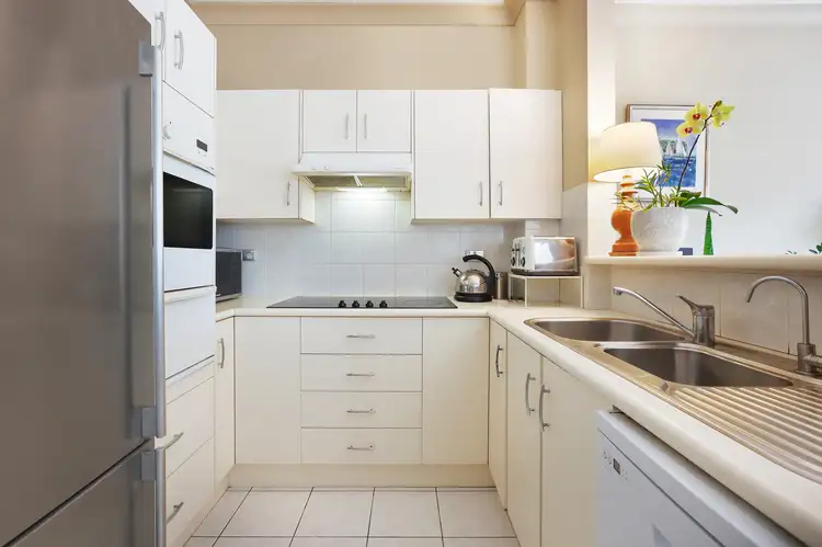 Fourth view of Homely apartment listing, 1/20 Chelsea Avenue, Broadbeach QLD 4218