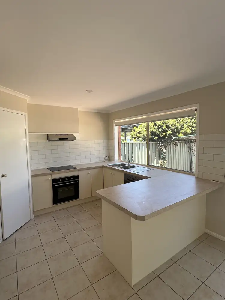 Fourth view of Homely house listing, 8 Malmsbury Place, Caroline Springs VIC 3023