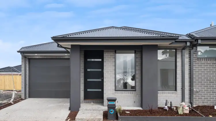 Main view of Homely house listing, 5 Davis Circuit, Wollert VIC 3750