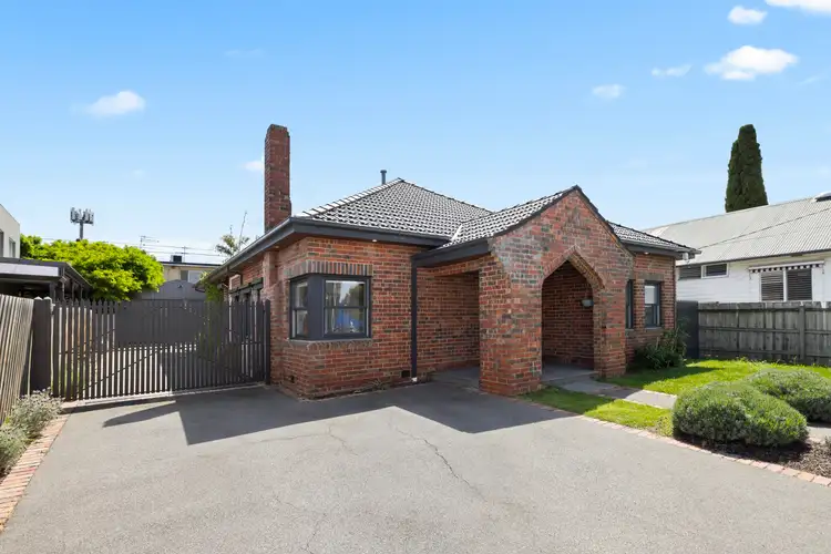 Second view of Homely house listing, 3 Oak Avenue, Cheltenham VIC 3192