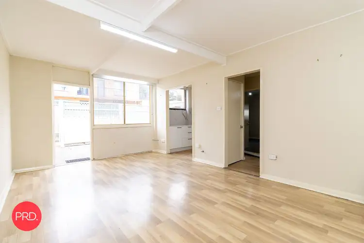 4/126 Henderson Road, Crestwood NSW 2620