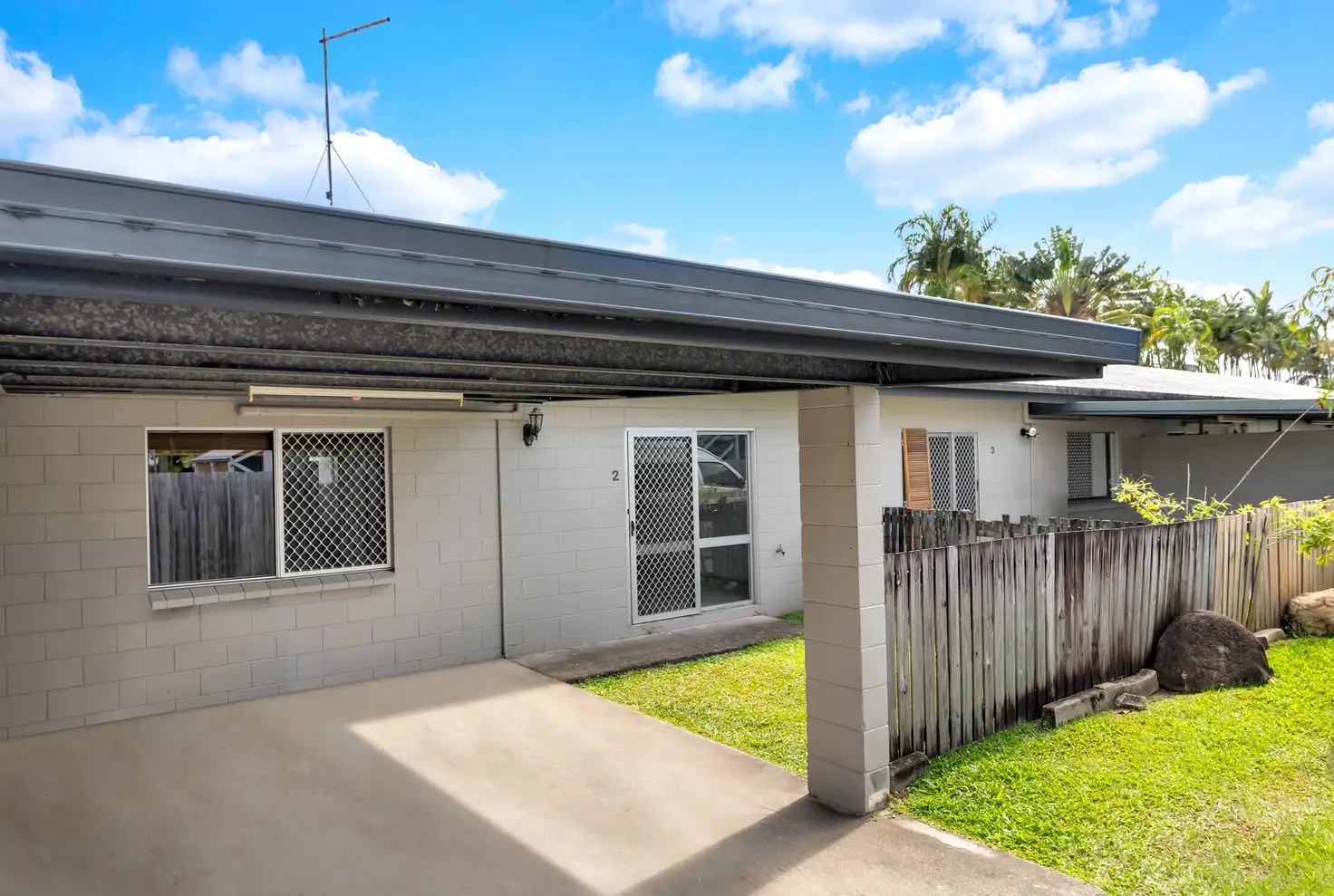 Main view of Homely unit listing, 2/10 Mulligan Street, Manoora QLD 4870