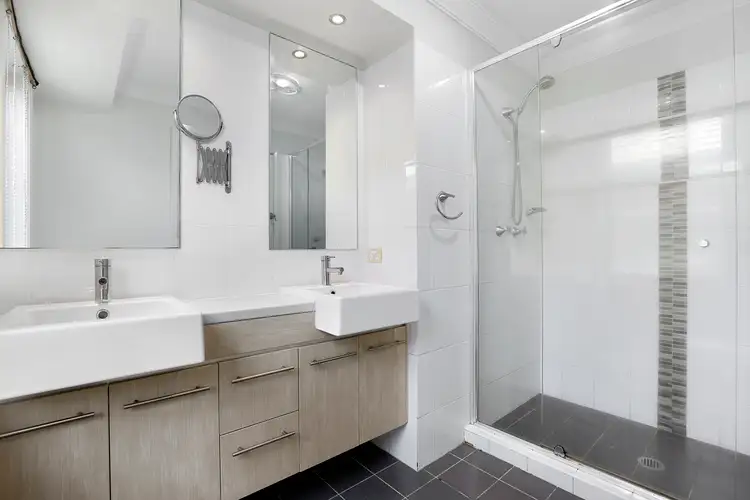 Fifth view of Homely house listing, 118 Haywards Bay Drive, Haywards Bay NSW 2530