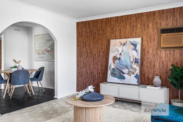 Third view of Homely house listing, 5 Glennden Court, Bundoora VIC 3083