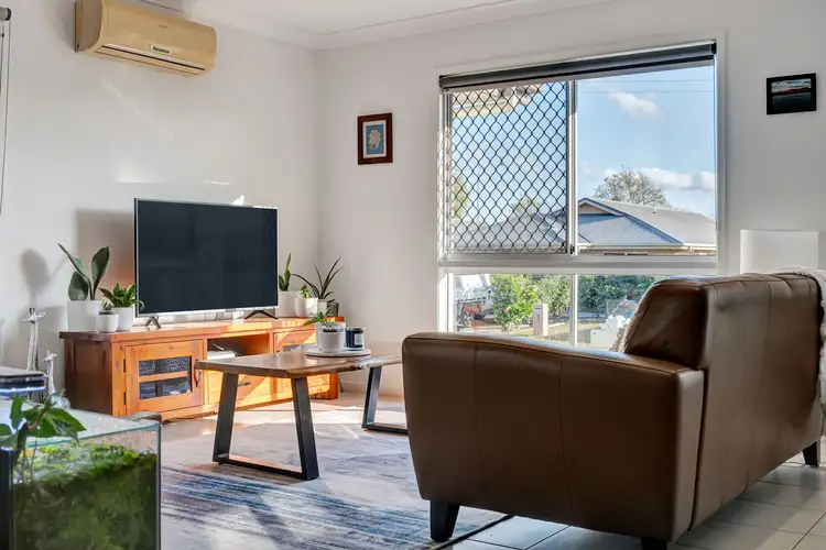 Fifth view of Homely house listing, 4 Woodrow Circuit, Mount Louisa QLD 4814