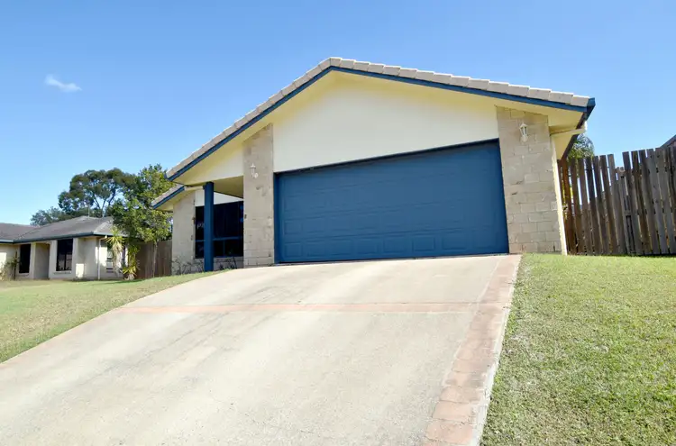 16 Bridgeman Place, New Auckland QLD 4680