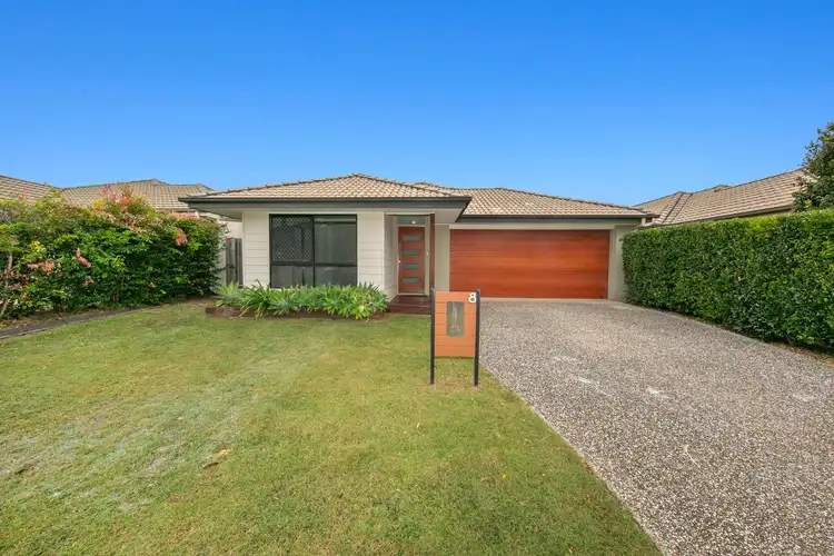 8 Severn Crescent, North Lakes QLD 4509