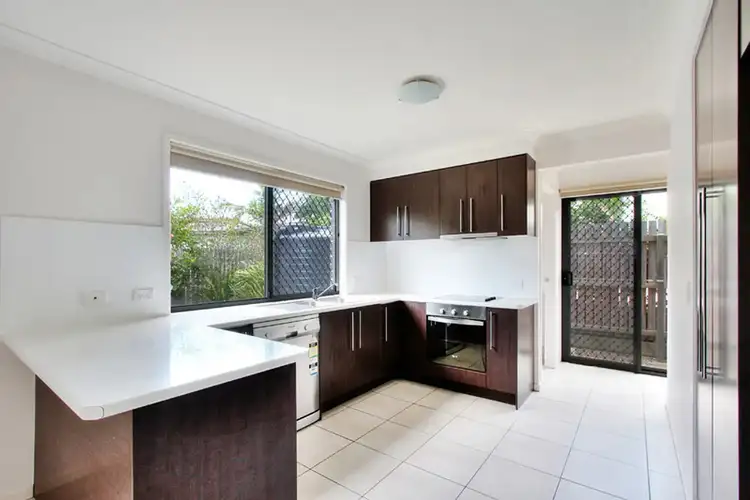 Fifth view of Homely townhouse listing, 4/39-41 Ariel Avenue, Kingston QLD 4114