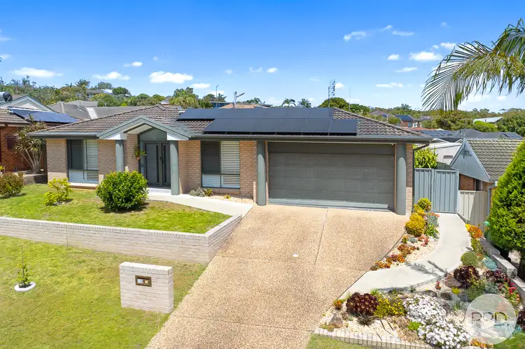 18 Castaway Close, Boat Harbour NSW 2316