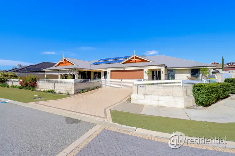 Main view of Homely house listing, 2 Villapark Way, Baldivis WA 6171