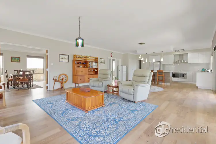 Fifth view of Homely house listing, 2 Villapark Way, Baldivis WA 6171