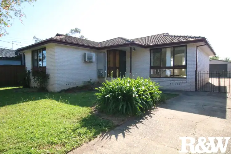 Main view of Homely house listing, 26 Pangari Crescent, Dharruk NSW 2770