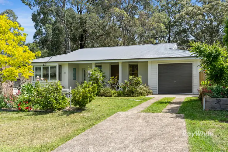 23 Garside Road, Mollymook Beach NSW 2539