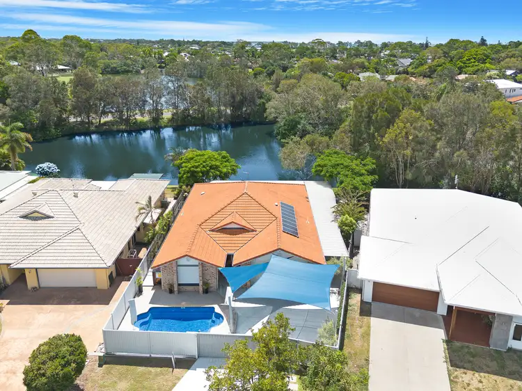 14 Turnbull Court, Urangan QLD 4655