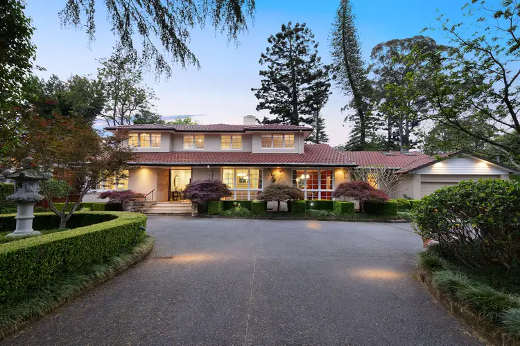15 Warrawee Avenue, Warrawee NSW 2074