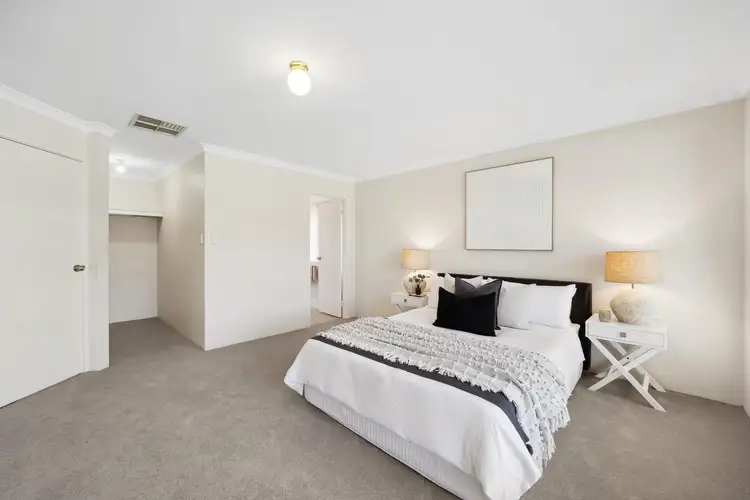 Fourth view of Homely house listing, 15 Pindan Elbow, Atwell WA 6164