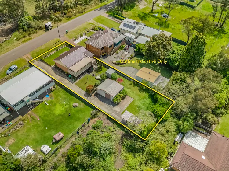 12 Gosford Street, Awaba NSW 2283