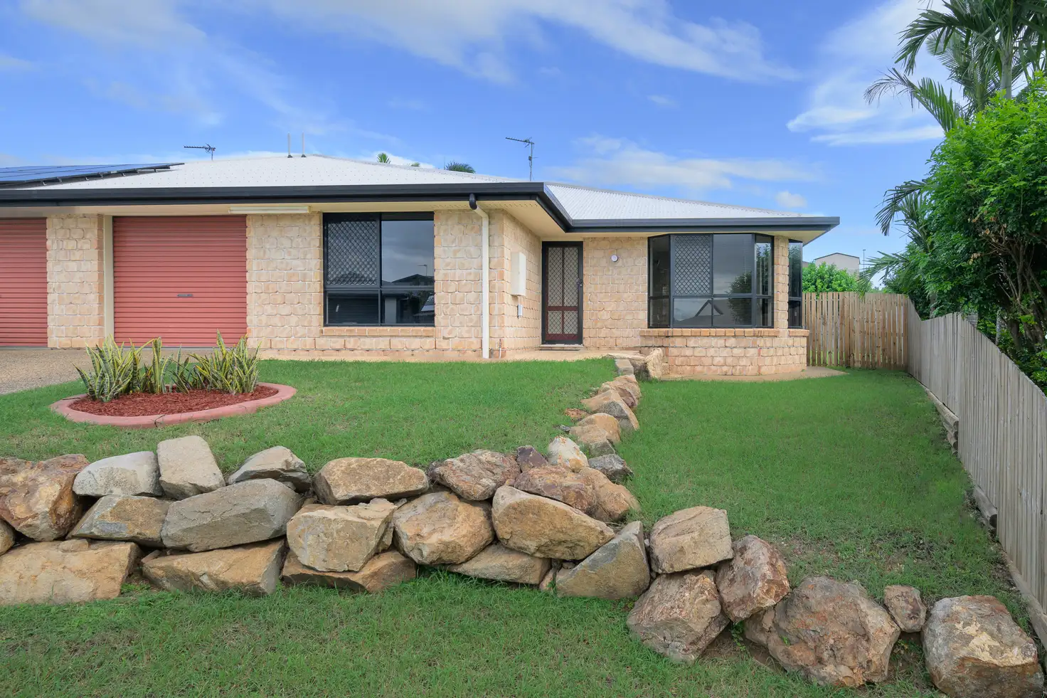 Main view of Homely semi-detached listing, 21A Linhow Crescent, Clinton QLD 4680