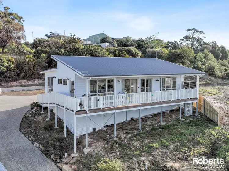 10 Sweet Pea Court, Coles Bay TAS 7215