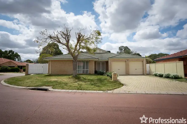 9 Mcalvey Place, Canning Vale WA 6155