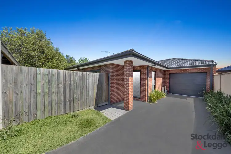 Main view of Homely house listing, 2/33 Conifer Avenue, Brooklyn VIC 3012