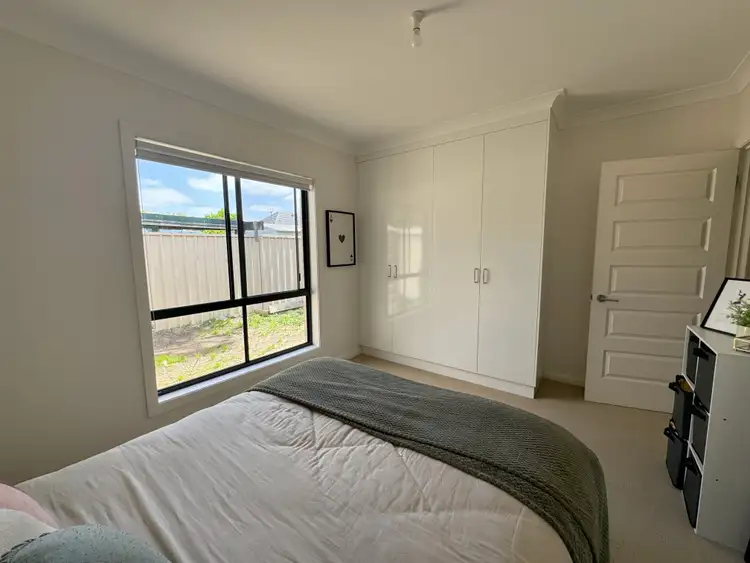 Fifth view of Homely house listing, 2 Brealey Place, Naracoorte SA 5271