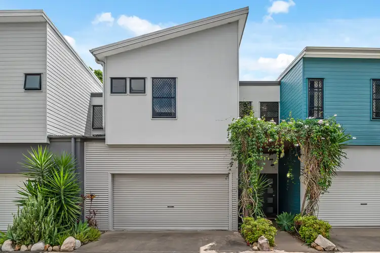 35 Hamilton Road