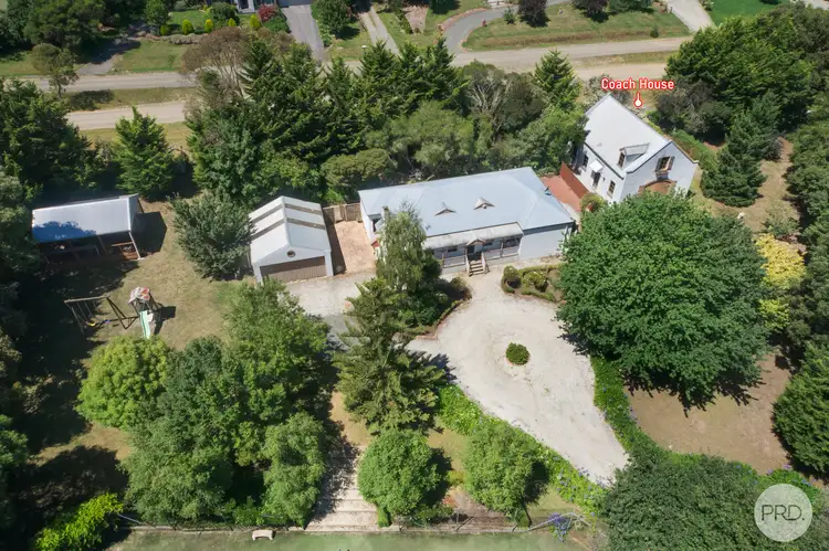 102 & 102A Somerville Street, Buninyong VIC 3357