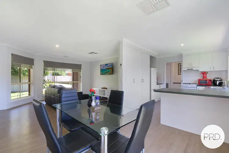 Fifth view of Homely unit listing, 2/32 Lawson Street, West Wodonga VIC 3690