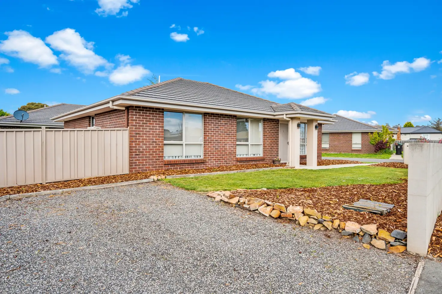 Main view of Homely unit listing, 1/9-11 Phillip Street, Perth TAS 7300