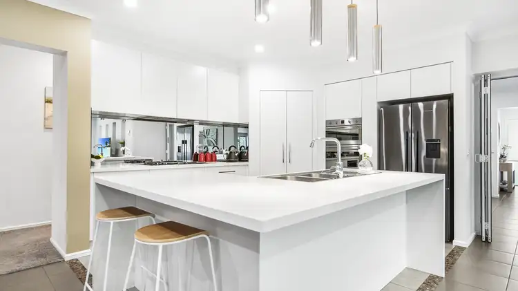 Third view of Homely house listing, 8 Lauradan Avenue, Berwick VIC 3806