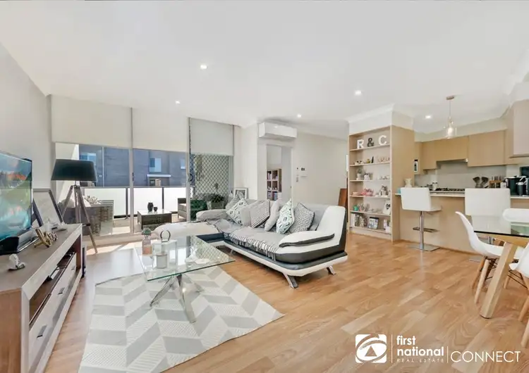 10 Murray St