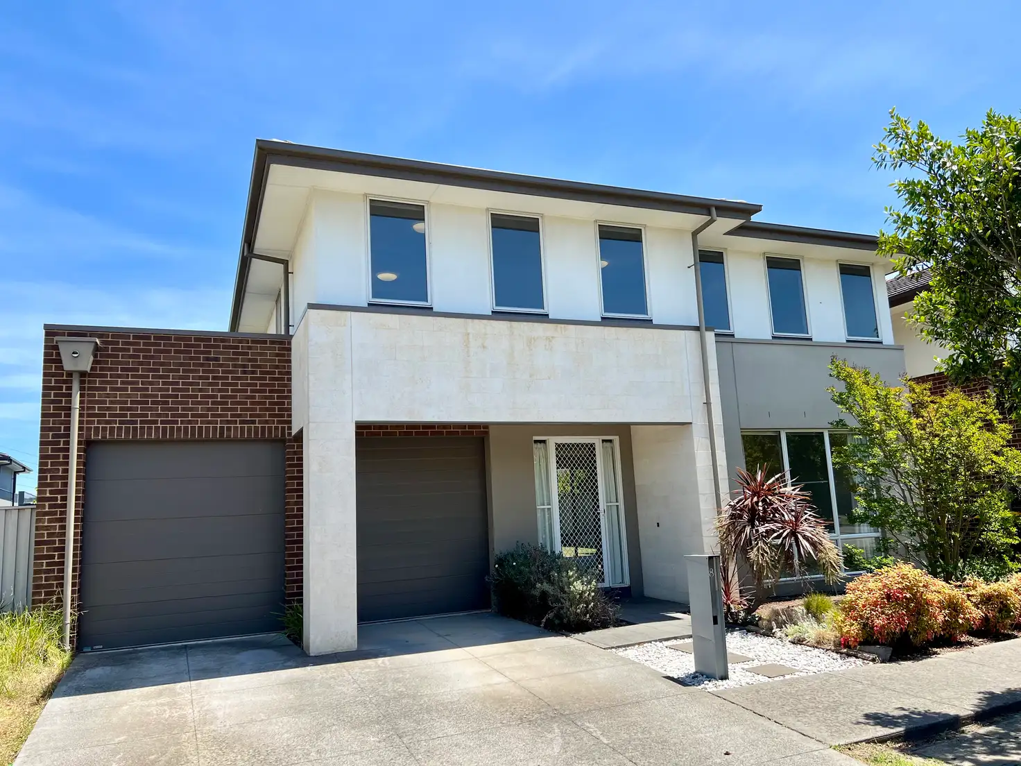 Main view of Homely house listing, 8 Edgbaston Way, Mulgrave VIC 3170