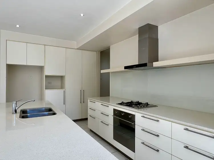 Second view of Homely house listing, 8 Edgbaston Way, Mulgrave VIC 3170