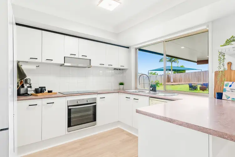 Fifth view of Homely townhouse listing, 26/19 Harrow Place, Arundel QLD 4214