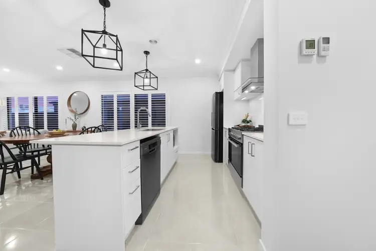 Sixth view of Homely house listing, 33 Leyburn Parade, Wollert VIC 3750