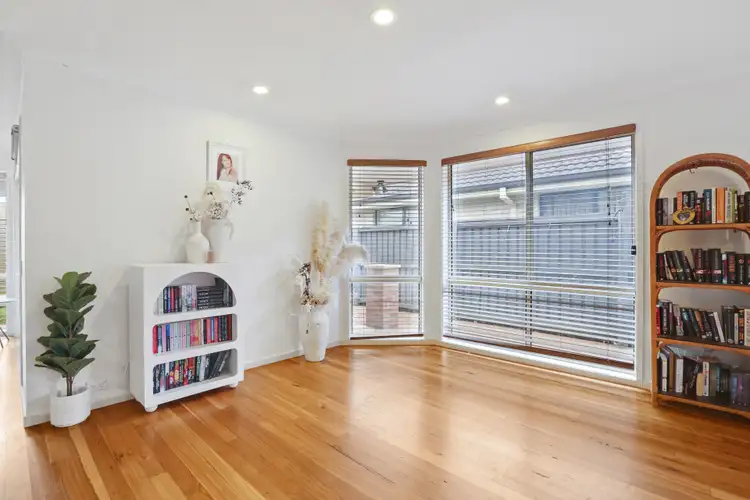 Fifth view of Homely house listing, 4 Foxwood Place, Horsley NSW 2530