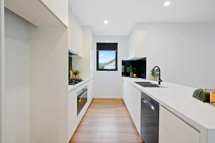 Fifth view of Homely townhouse listing, 1/9 Farnham Road, Bayswater VIC 3153