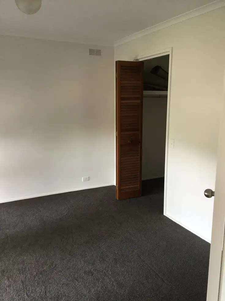 Second view of Homely house listing, 5 Grenville Pl, Melton West VIC 3337