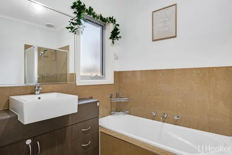 Fourth view of Homely unit listing, 1/2 Bronton Close, Kurunjang VIC 3337