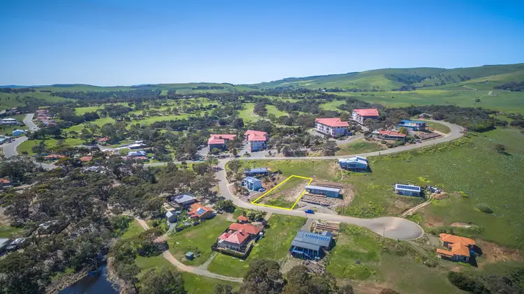 8 Sunrise Court, Wirrina Cove SA 5204
