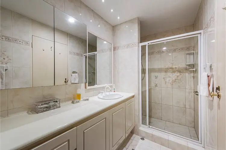 Sixth view of Homely apartment listing, 2/34 Mill Point Road, South Perth WA 6151